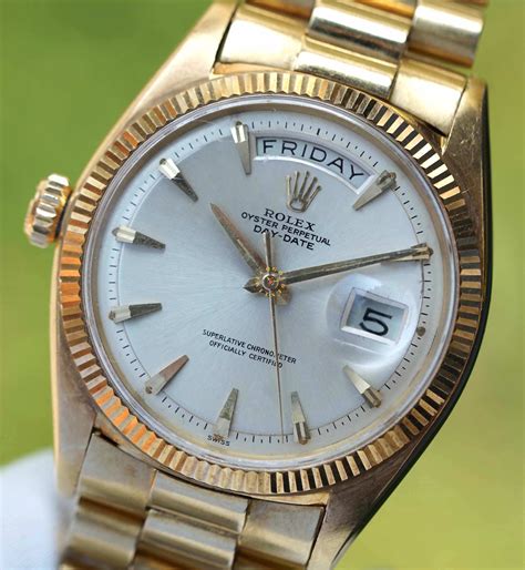 linkshänder rolex|Rolex left handed watch.